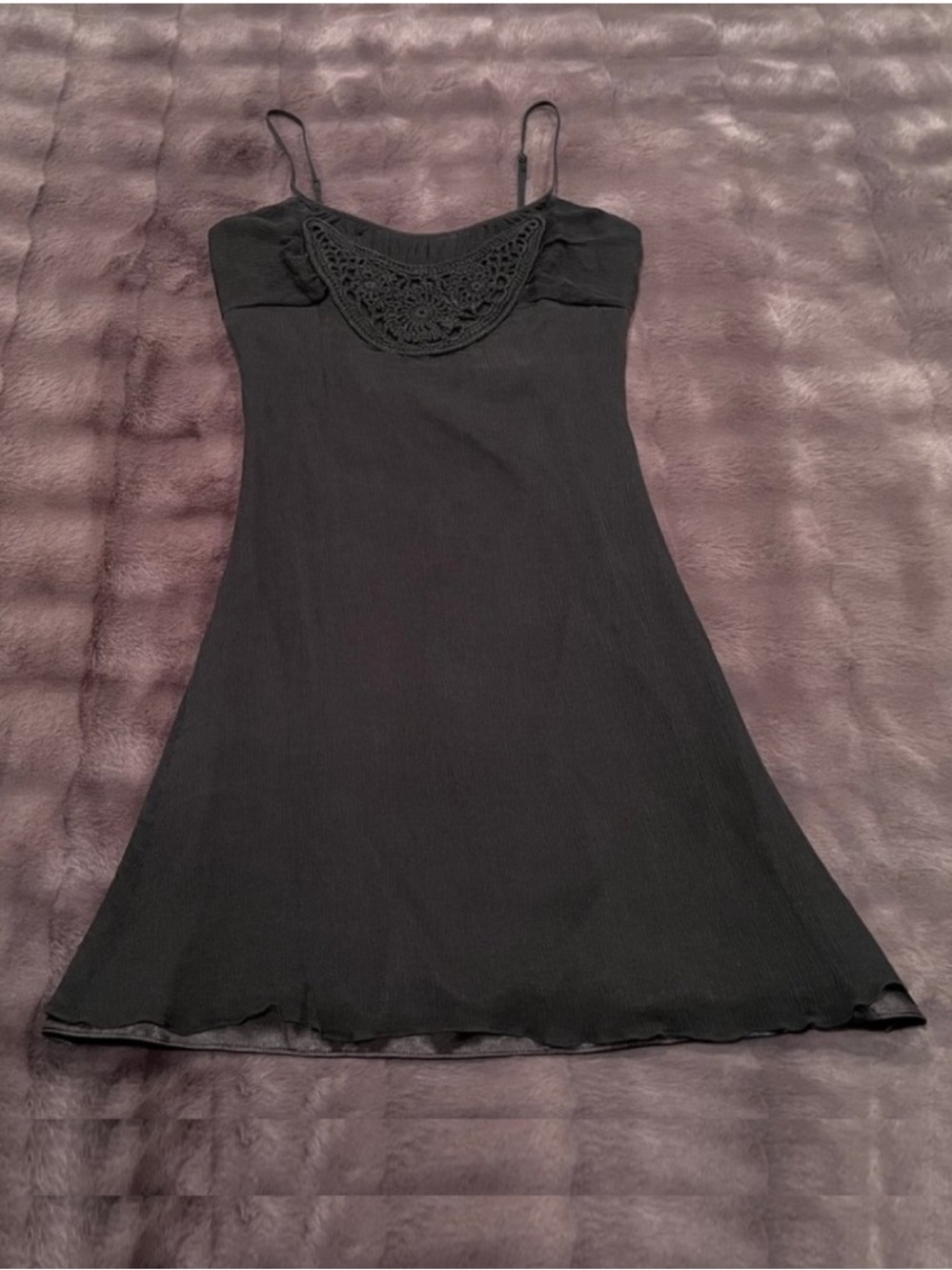 EXPRESS Black Silk Dress with Crochet Accent (Size: 4)